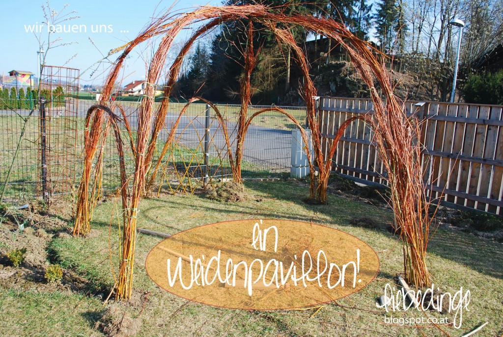 Noch ist er etwas kahl, doch mit den ersten warmen Sonnenstrahlen beginnen die Weidenruten auszutreiben.