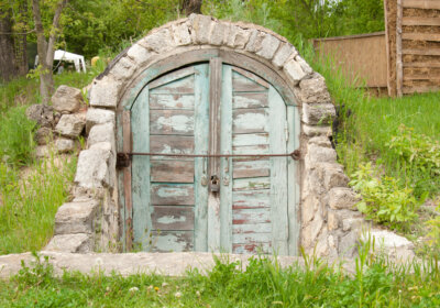 Lagerbedingungen im Erdkeller: Tipps und Tricks zur effizienten Nutzung Lagerbedingungen im Erdkeller: Tipps und Tricks zur effizienten Nutzung