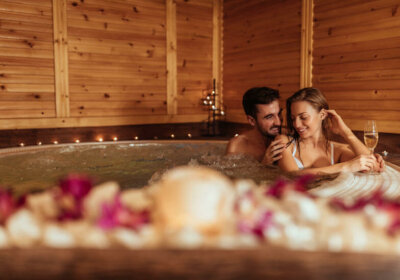 Whirlpool im Gartenhaus einbauen: Erschaffen Sie Ihre persönliche Wellness-Oase Whirlpool im Gartenhaus einbauen