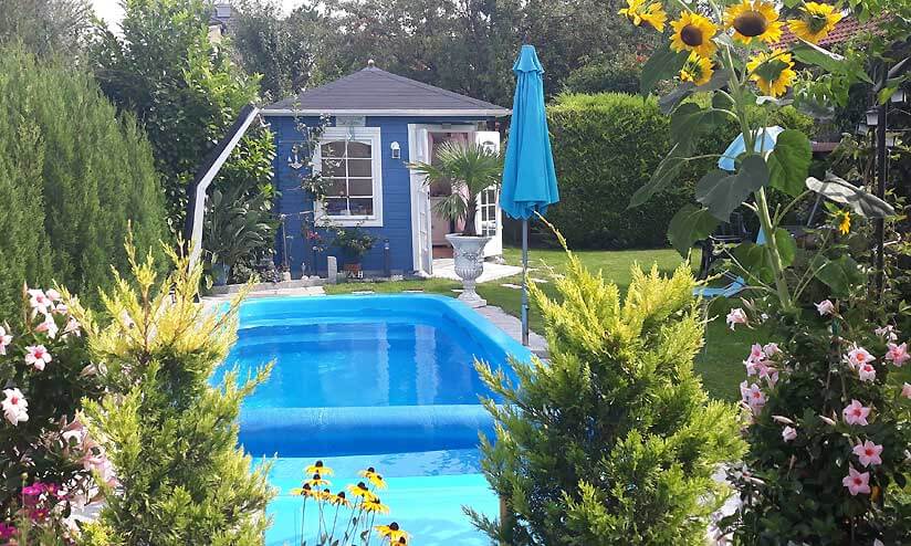 5 Eck Gartenhaus Victoria B mit Pool