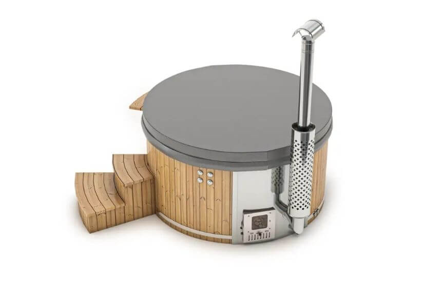 Badefass mit grauer Abdeckung